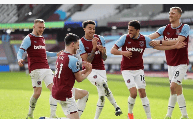 罗体：萨里向洛蒂托要求在一月引进一名高水平中场球员