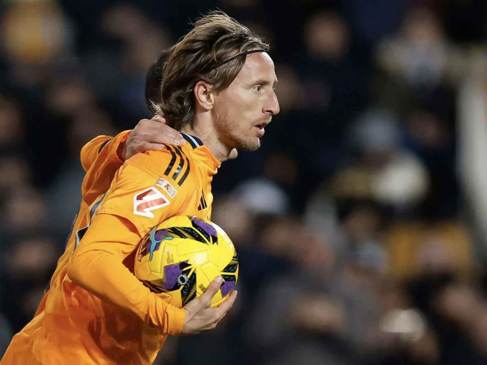 比利时11月世预赛大名单：库尔图瓦领衔，多库、特罗萨德在列