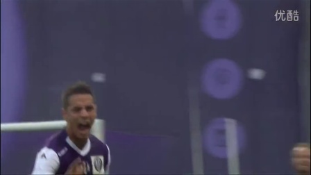 “帅白龙”罗超连克四强，豪取全国自由搏击锦标赛冠军！